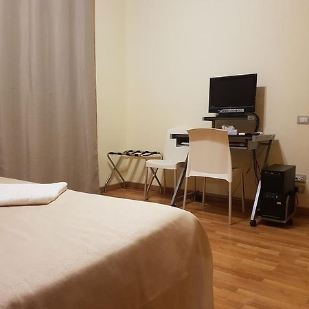 레조디칼라브리아 Il Giardino Di Ausonia B&B 외부 사진