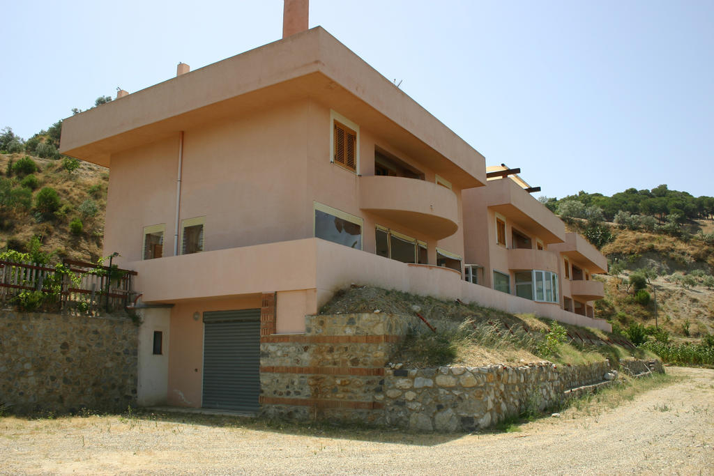 레조디칼라브리아 Il Giardino Di Ausonia B&B 외부 사진