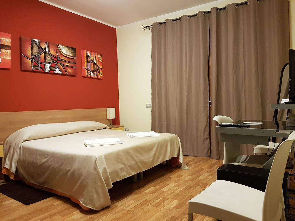 레조디칼라브리아 Il Giardino Di Ausonia B&B 외부 사진