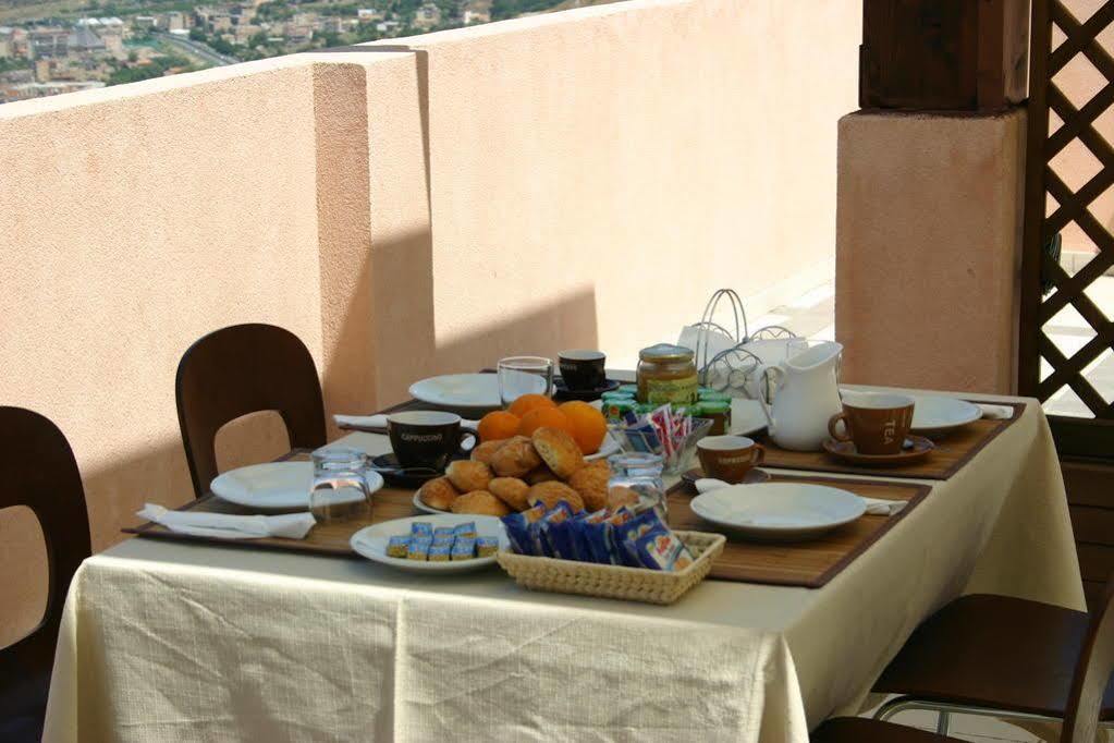 레조디칼라브리아 Il Giardino Di Ausonia B&B 외부 사진