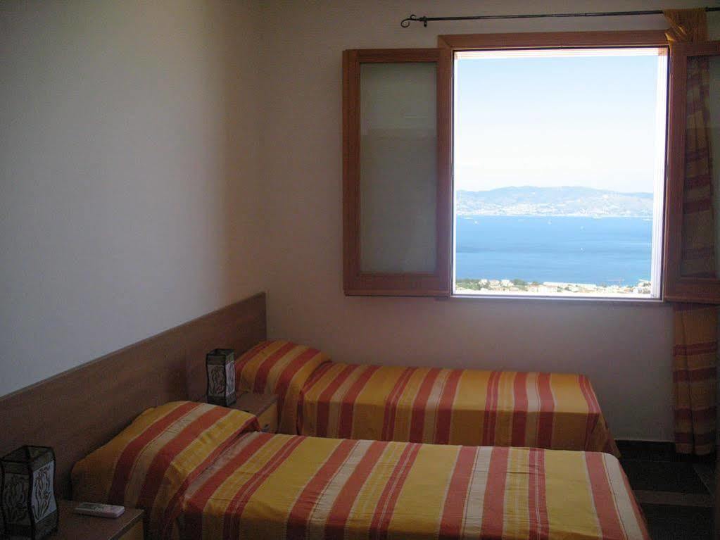 레조디칼라브리아 Il Giardino Di Ausonia B&B 외부 사진