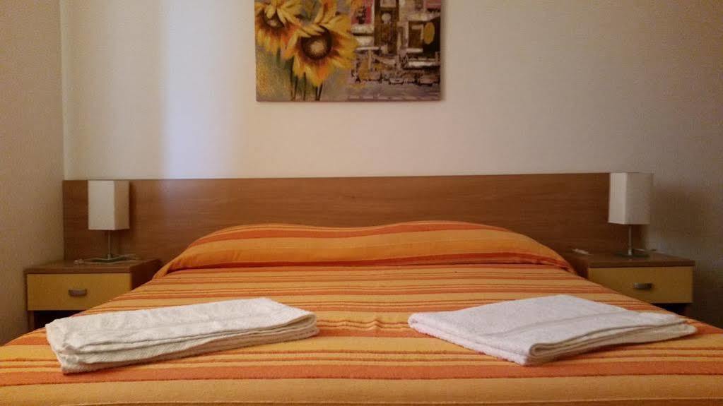 레조디칼라브리아 Il Giardino Di Ausonia B&B 외부 사진