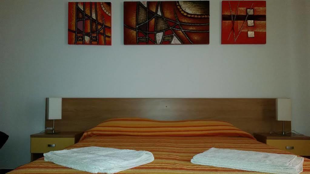 레조디칼라브리아 Il Giardino Di Ausonia B&B 외부 사진